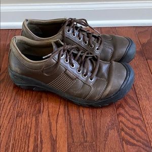 Men’s Keen Shoes Size 12